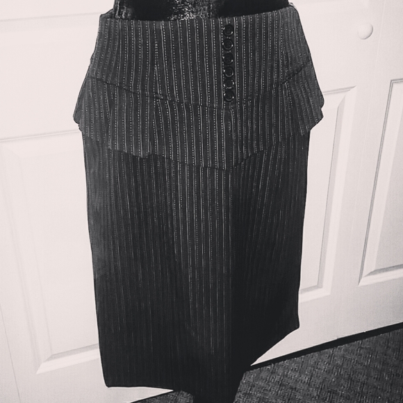 GRACE ELEMENTS Peplum Striped Chic Pencil Skirt - Picture 2 of 7